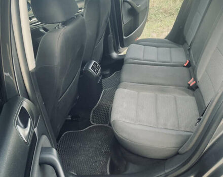 Серый Фольксваген Гольф, объемом двигателя 1.6 л и пробегом 209 тыс. км за 9900 $, фото 19 на Automoto.ua