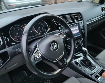 Серый Фольксваген Гольф, объемом двигателя 1.97 л и пробегом 212 тыс. км за 13500 $, фото 11 на Automoto.ua