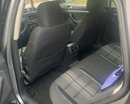 Серый Фольксваген Гольф, объемом двигателя 1.6 л и пробегом 235 тыс. км за 8500 $, фото 4 на Automoto.ua