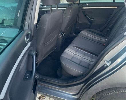 Серый Фольксваген Гольф, объемом двигателя 2 л и пробегом 214 тыс. км за 9700 $, фото 15 на Automoto.ua