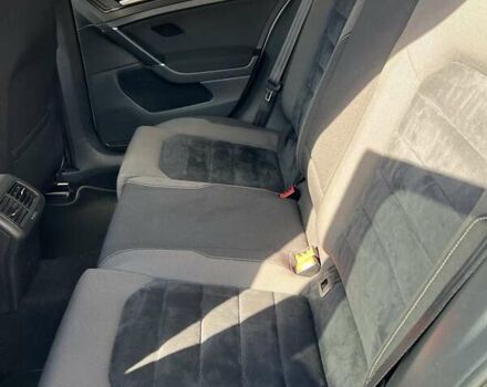 Серый Фольксваген Гольф, объемом двигателя 1.6 л и пробегом 233 тыс. км за 10450 $, фото 11 на Automoto.ua