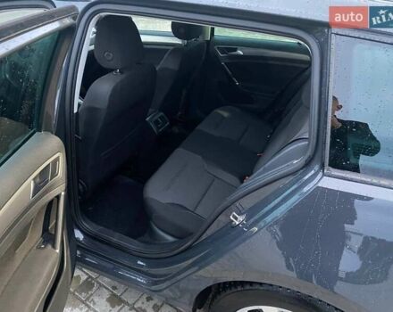 Серый Фольксваген Гольф, объемом двигателя 1.6 л и пробегом 233 тыс. км за 11300 $, фото 15 на Automoto.ua