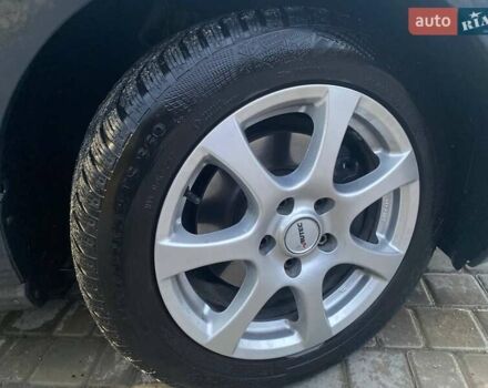 Серый Фольксваген Гольф, объемом двигателя 1.6 л и пробегом 233 тыс. км за 11300 $, фото 24 на Automoto.ua