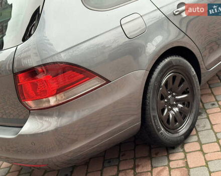 Сірий Фольксваген Гольф, об'ємом двигуна 1.97 л та пробігом 223 тис. км за 7950 $, фото 35 на Automoto.ua