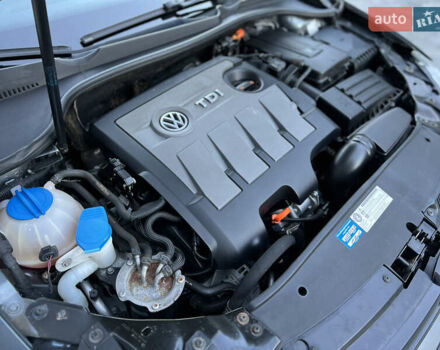 Серый Фольксваген Гольф, объемом двигателя 1.6 л и пробегом 240 тыс. км за 8750 $, фото 38 на Automoto.ua