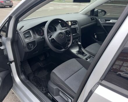 Серый Фольксваген Гольф, объемом двигателя 1.6 л и пробегом 242 тыс. км за 10900 $, фото 7 на Automoto.ua