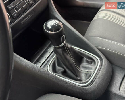 Сірий Фольксваген Гольф, об'ємом двигуна 1.97 л та пробігом 223 тис. км за 7950 $, фото 99 на Automoto.ua