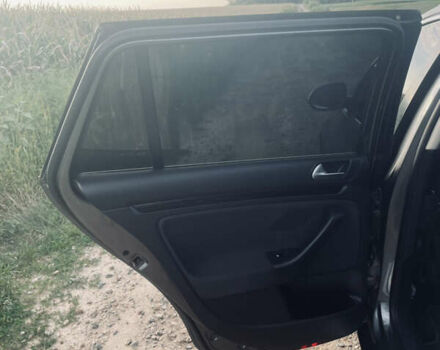 Серый Фольксваген Гольф, объемом двигателя 1.6 л и пробегом 209 тыс. км за 9900 $, фото 18 на Automoto.ua