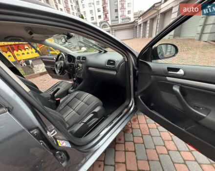 Сірий Фольксваген Гольф, об'ємом двигуна 1.97 л та пробігом 223 тис. км за 7950 $, фото 145 на Automoto.ua