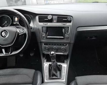 Серый Фольксваген Гольф, объемом двигателя 1.6 л и пробегом 264 тыс. км за 8300 $, фото 2 на Automoto.ua