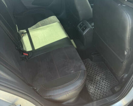 Серый Фольксваген Гольф, объемом двигателя 1.6 л и пробегом 260 тыс. км за 9300 $, фото 9 на Automoto.ua