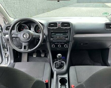 Сірий Фольксваген Гольф, об'ємом двигуна 1.6 л та пробігом 305 тис. км за 8200 $, фото 2 на Automoto.ua