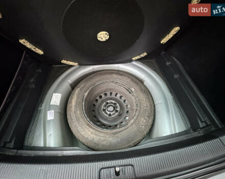 Сірий Фольксваген Гольф, об'ємом двигуна 1.97 л та пробігом 223 тис. км за 7950 $, фото 175 на Automoto.ua