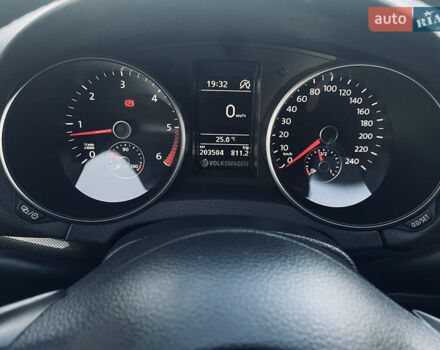 Серый Фольксваген Гольф, объемом двигателя 1.6 л и пробегом 209 тыс. км за 9900 $, фото 28 на Automoto.ua