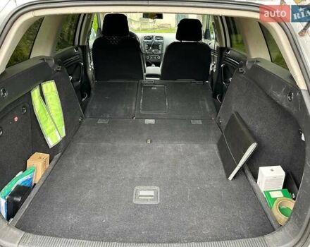 Сірий Фольксваген Гольф, об'ємом двигуна 1.6 л та пробігом 286 тис. км за 10500 $, фото 46 на Automoto.ua