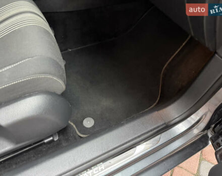 Сірий Фольксваген Гольф, об'ємом двигуна 1.97 л та пробігом 223 тис. км за 7950 $, фото 137 на Automoto.ua