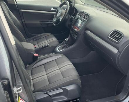 Серый Фольксваген Гольф, объемом двигателя 2 л и пробегом 214 тыс. км за 10400 $, фото 5 на Automoto.ua