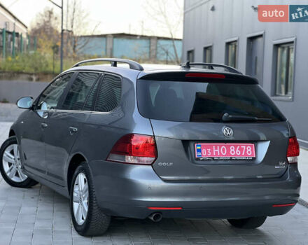 Серый Фольксваген Гольф, объемом двигателя 1.6 л и пробегом 240 тыс. км за 8750 $, фото 5 на Automoto.ua