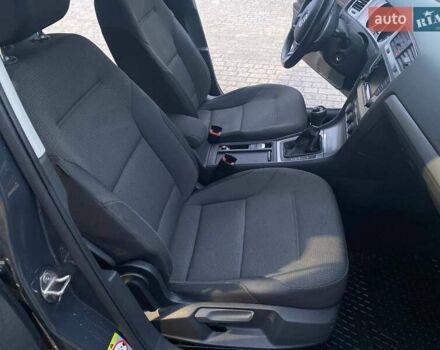 Серый Фольксваген Гольф, объемом двигателя 1.6 л и пробегом 233 тыс. км за 11300 $, фото 22 на Automoto.ua