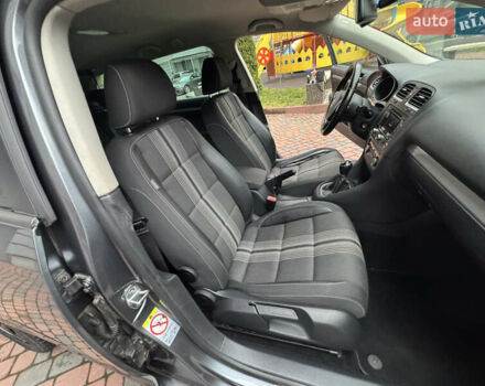 Сірий Фольксваген Гольф, об'ємом двигуна 1.97 л та пробігом 223 тис. км за 7950 $, фото 147 на Automoto.ua