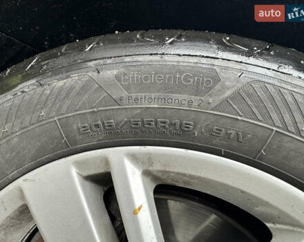 Серый Фольксваген Гольф, объемом двигателя 1.97 л и пробегом 212 тыс. км за 9800 $, фото 42 на Automoto.ua