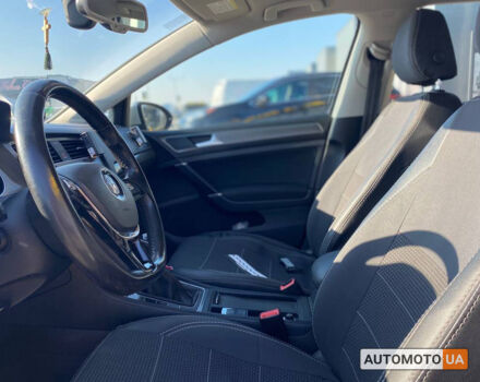 Серый Фольксваген Гольф, объемом двигателя 1.6 л и пробегом 285 тыс. км за 10300 $, фото 11 на Automoto.ua