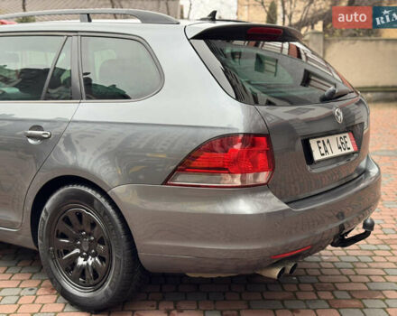 Сірий Фольксваген Гольф, об'ємом двигуна 1.97 л та пробігом 223 тис. км за 7950 $, фото 41 на Automoto.ua