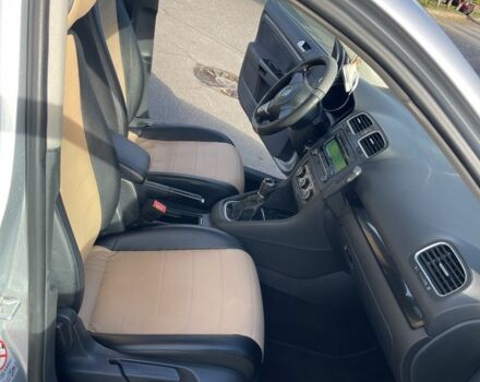 Серый Фольксваген Гольф, объемом двигателя 1.6 л и пробегом 328 тыс. км за 7500 $, фото 3 на Automoto.ua