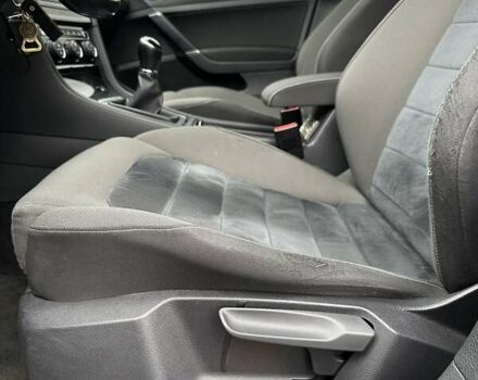 Серый Фольксваген Гольф, объемом двигателя 1.4 л и пробегом 157 тыс. км за 11200 $, фото 30 на Automoto.ua