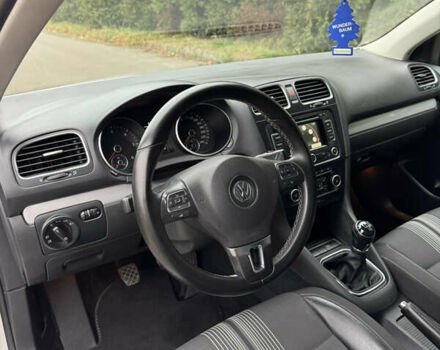 Серый Фольксваген Гольф, объемом двигателя 1.6 л и пробегом 221 тыс. км за 9450 $, фото 28 на Automoto.ua