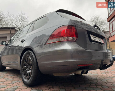 Сірий Фольксваген Гольф, об'ємом двигуна 1.97 л та пробігом 223 тис. км за 7950 $, фото 55 на Automoto.ua