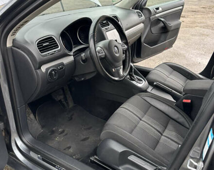 Серый Фольксваген Гольф, объемом двигателя 1.97 л и пробегом 212 тыс. км за 9800 $, фото 14 на Automoto.ua