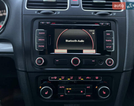 Серый Фольксваген Гольф, объемом двигателя 1.6 л и пробегом 240 тыс. км за 8750 $, фото 40 на Automoto.ua