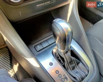 Сірий Фольксваген Гольф, об'ємом двигуна 1.6 л та пробігом 194 тис. км за 9800 $, фото 5 на Automoto.ua