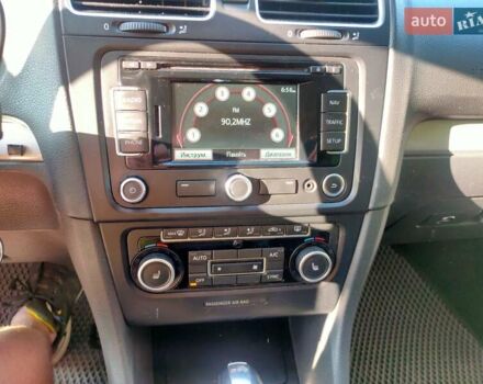 Сірий Фольксваген Гольф, об'ємом двигуна 1.6 л та пробігом 194 тис. км за 9800 $, фото 7 на Automoto.ua