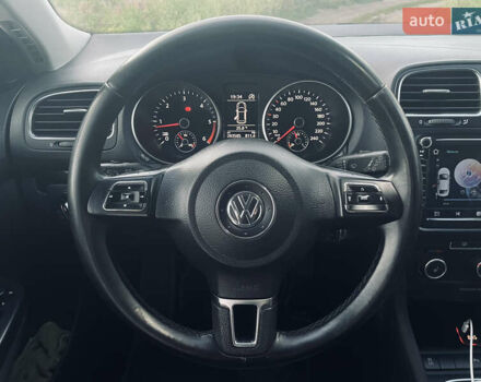 Серый Фольксваген Гольф, объемом двигателя 1.6 л и пробегом 209 тыс. км за 9900 $, фото 29 на Automoto.ua