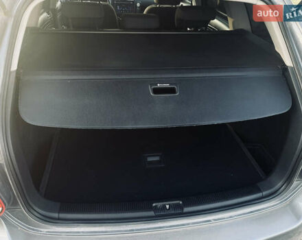 Серый Фольксваген Гольф, объемом двигателя 1.6 л и пробегом 209 тыс. км за 9900 $, фото 31 на Automoto.ua