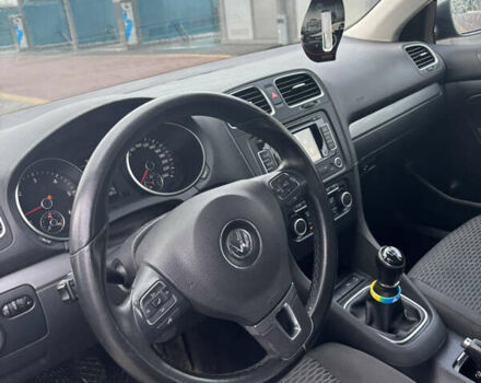 Сірий Фольксваген Гольф, об'ємом двигуна 1.6 л та пробігом 290 тис. км за 8000 $, фото 6 на Automoto.ua