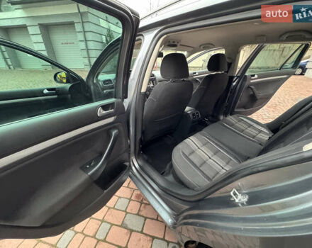 Сірий Фольксваген Гольф, об'ємом двигуна 1.97 л та пробігом 223 тис. км за 7950 $, фото 155 на Automoto.ua