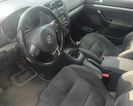 Сірий Фольксваген Гольф, об'ємом двигуна 2 л та пробігом 237 тис. км за 7899 $, фото 5 на Automoto.ua