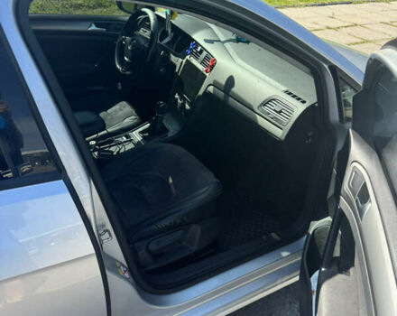 Серый Фольксваген Гольф, объемом двигателя 1.6 л и пробегом 260 тыс. км за 9300 $, фото 10 на Automoto.ua