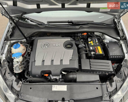 Серый Фольксваген Гольф, объемом двигателя 1.6 л и пробегом 221 тыс. км за 9450 $, фото 68 на Automoto.ua