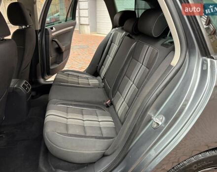 Сірий Фольксваген Гольф, об'ємом двигуна 1.97 л та пробігом 223 тис. км за 7950 $, фото 151 на Automoto.ua