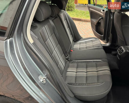 Сірий Фольксваген Гольф, об'ємом двигуна 1.97 л та пробігом 223 тис. км за 7950 $, фото 160 на Automoto.ua