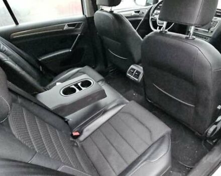 Серый Фольксваген Гольф, объемом двигателя 1.6 л и пробегом 264 тыс. км за 8300 $, фото 8 на Automoto.ua