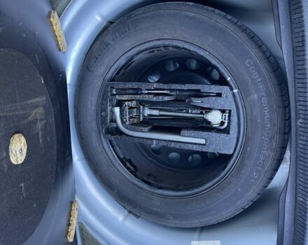 Серый Фольксваген Гольф, объемом двигателя 1.6 л и пробегом 328 тыс. км за 7500 $, фото 9 на Automoto.ua