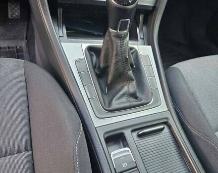 Серый Фольксваген Гольф, объемом двигателя 1.97 л и пробегом 292 тыс. км за 9500 $, фото 8 на Automoto.ua