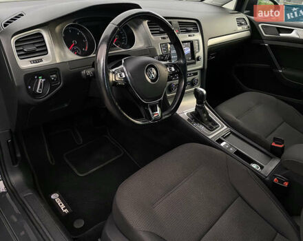 Сірий Фольксваген Гольф, об'ємом двигуна 1.6 л та пробігом 266 тис. км за 11900 $, фото 10 на Automoto.ua