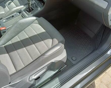 Серый Фольксваген Гольф, объемом двигателя 1.6 л и пробегом 240 тыс. км за 11600 $, фото 33 на Automoto.ua