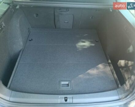 Сірий Фольксваген Гольф, об'ємом двигуна 1.6 л та пробігом 262 тис. км за 10500 $, фото 9 на Automoto.ua